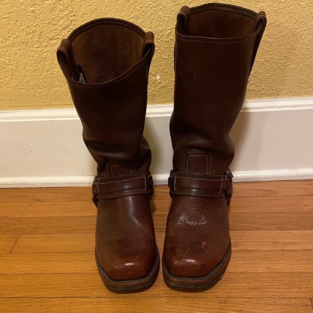 Frye womens Brown Leather harness Boots size 8 M